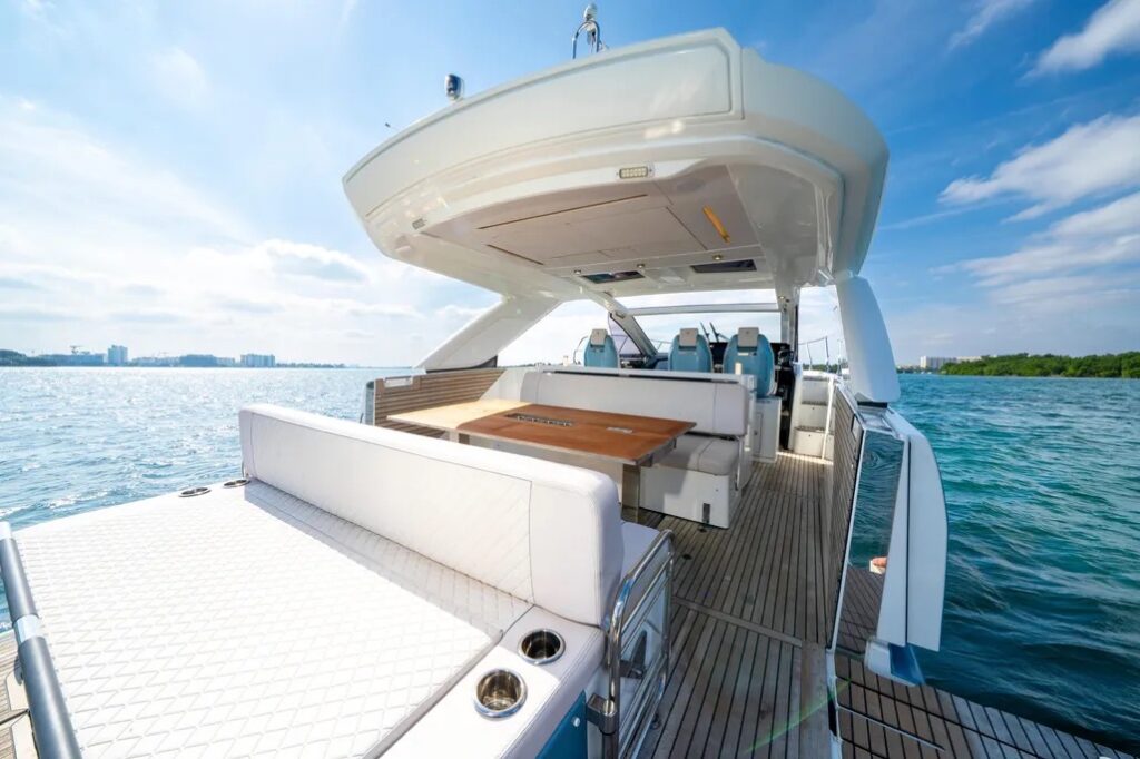 43 Jeanneau _ Photo 13