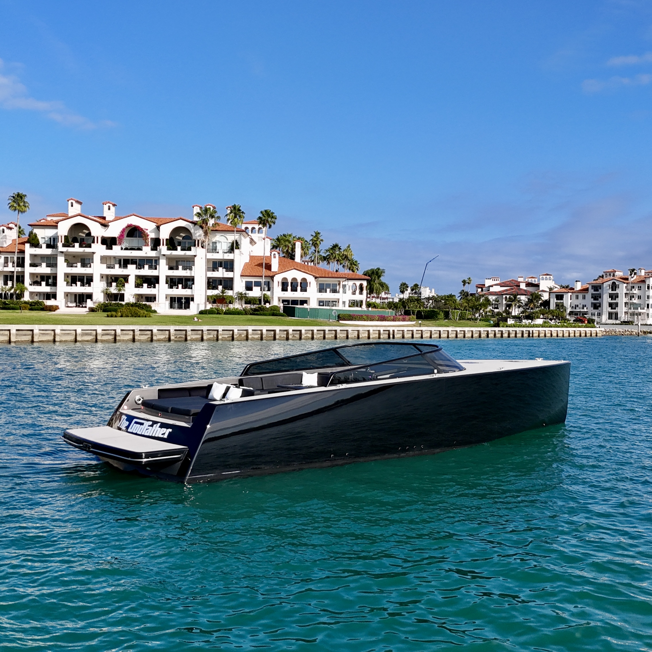 2022 VanDutch 55 Rental Miami – All-Inclusive Yacht – Beach Boat Rental